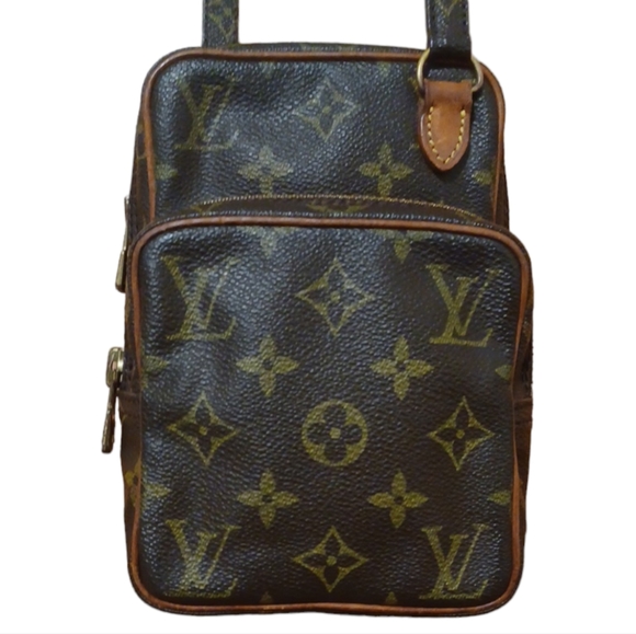✨️LOUIS VUITTON MONOGRAM MINI AMAZONE CROSSBODY - Picture 1 of 14